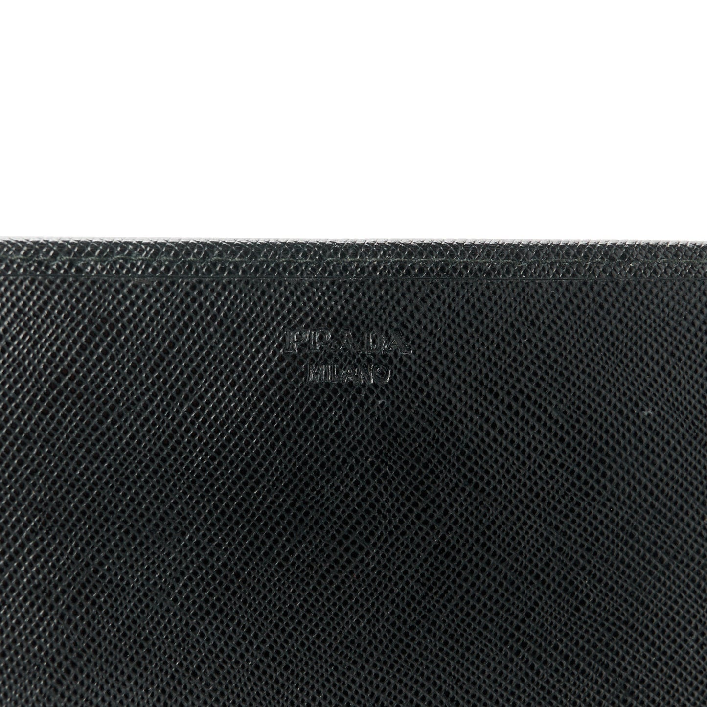 Saffiano Metal Oro Chain Wallet Black