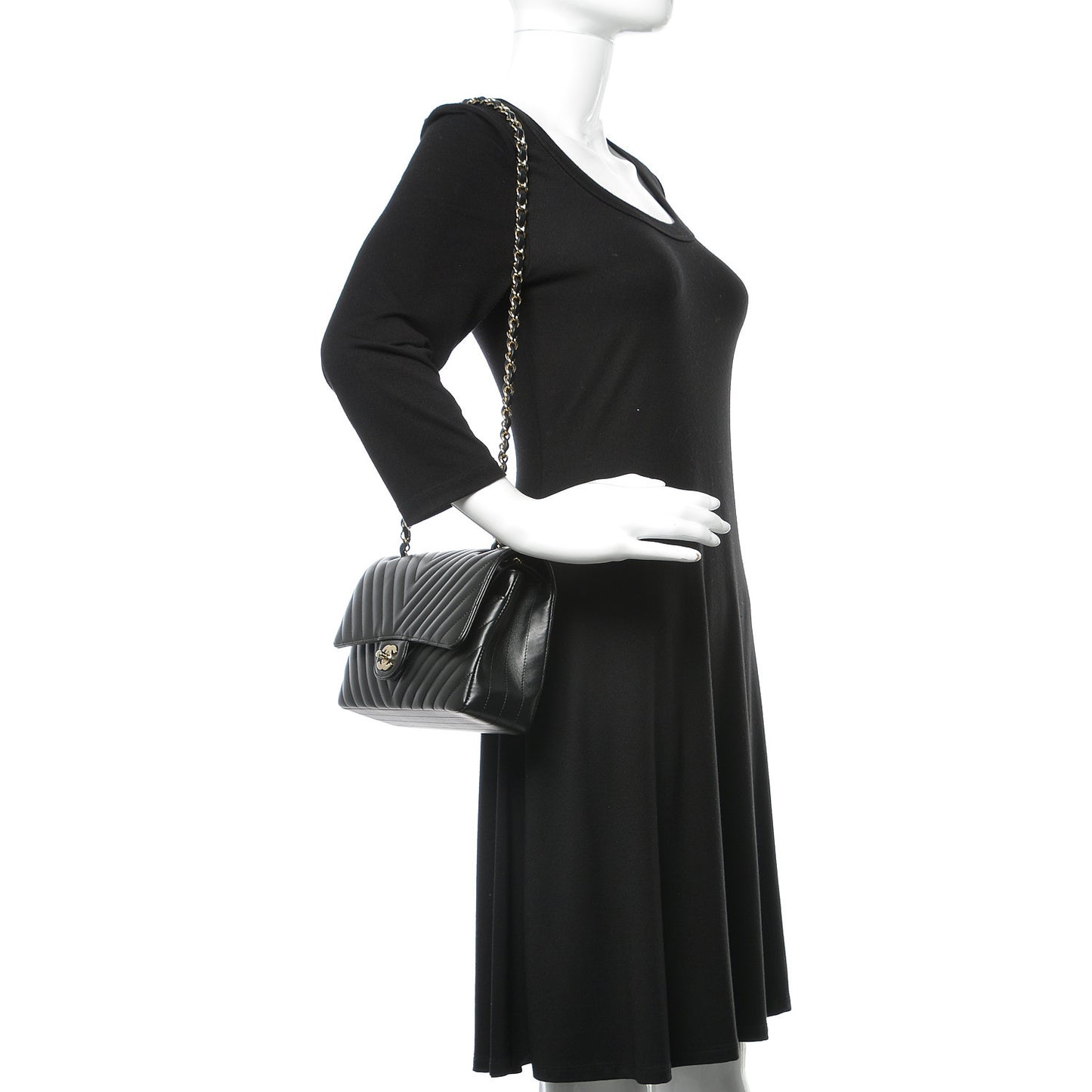 Lambskin Chevron Quilted Medium Double Flap Black