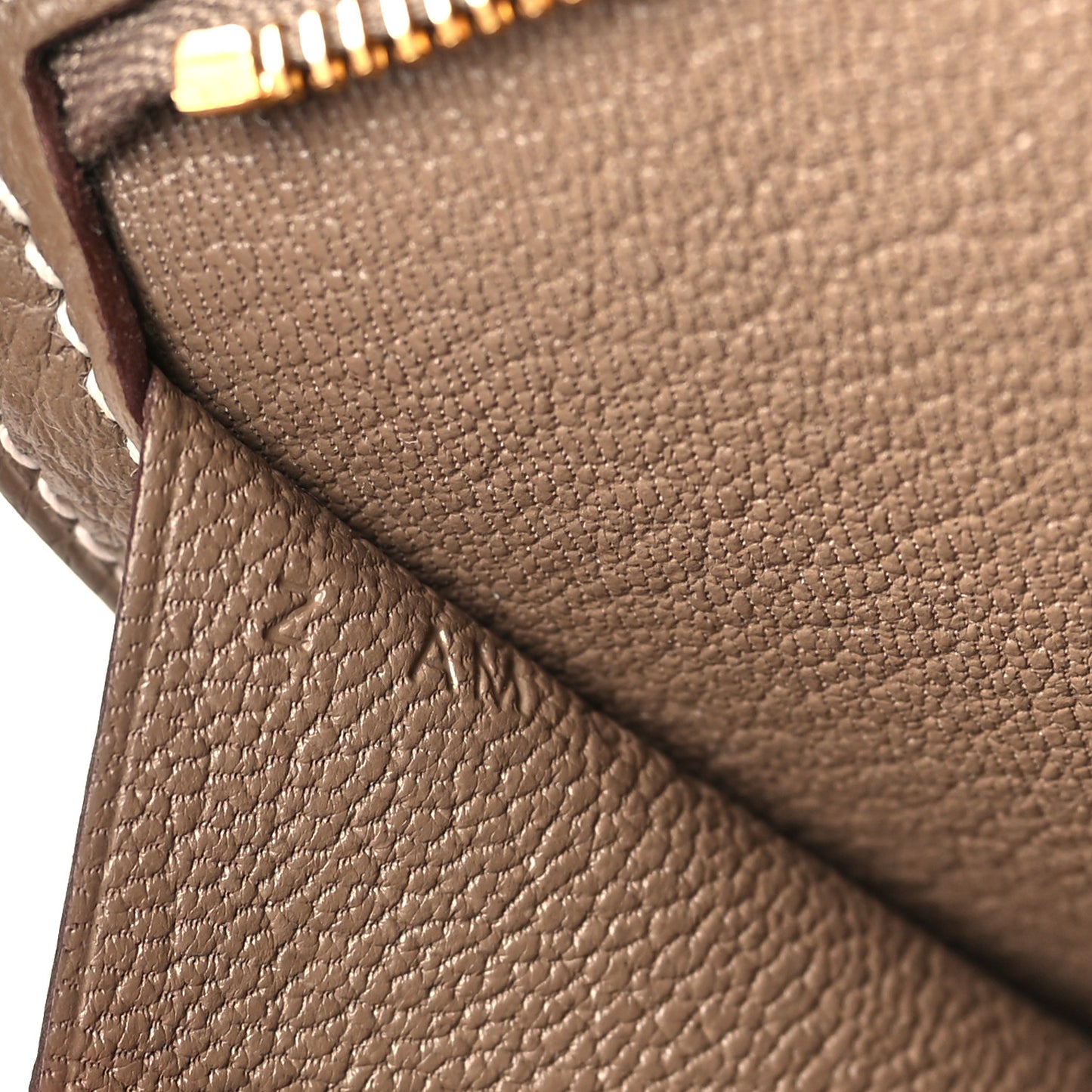 Togo Backpocket Pouch 30 Etoupe