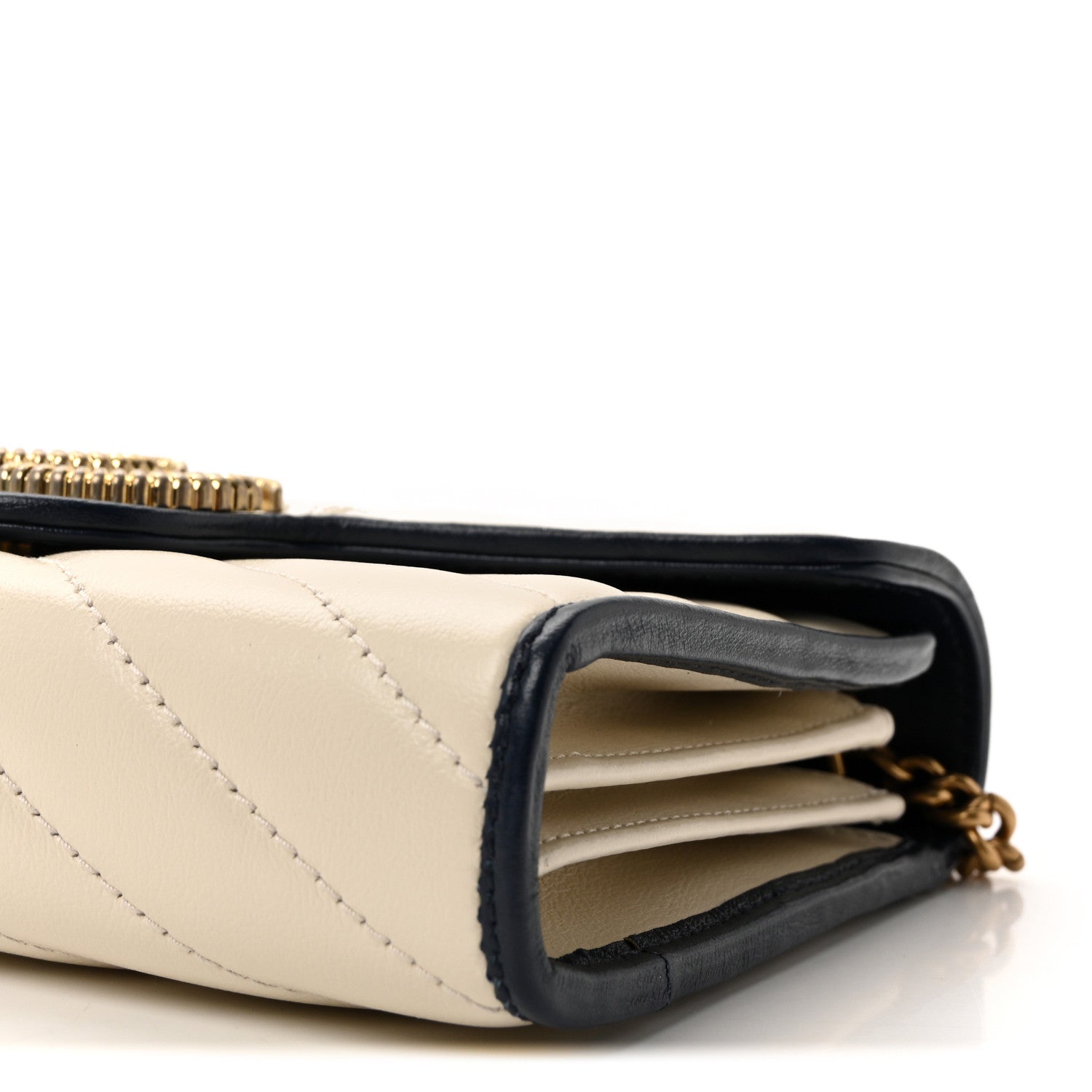Gucci Vintage Effect Calfskin Matelasse Diagonal Torchon GG Marmont Chain Wallet Mystic White Blue Agata 10 of 10