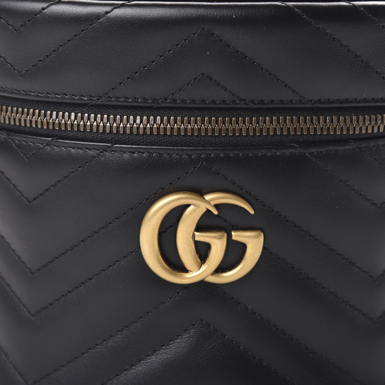 Gucci Calfskin Matelasse Small GG Marmont Vanity Cosmetic Case Black 10 of 10