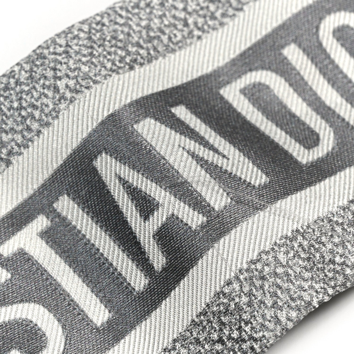 Christian Dior Silk  Rêve d'infini Mitzah Scarf Grey 4 of 4