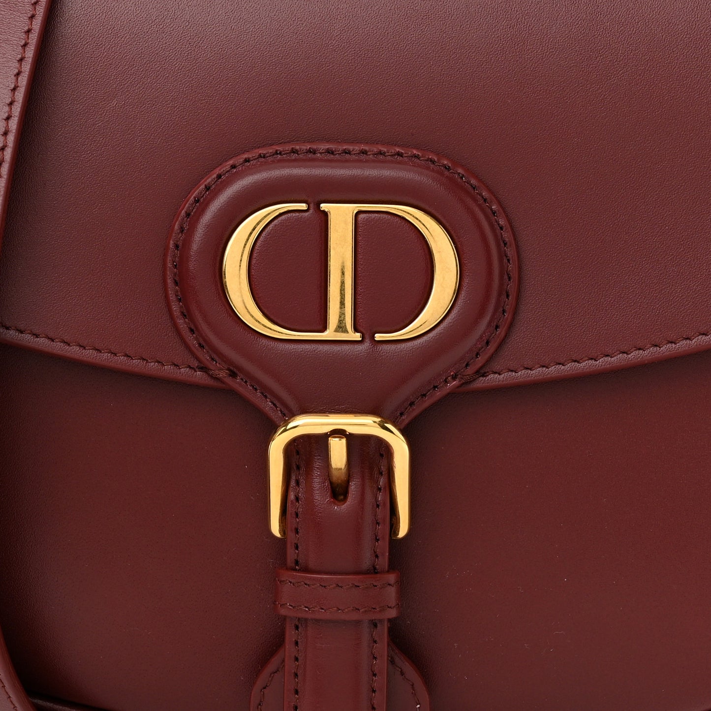 Box Calfskin Medium Bobby Flap Red Bricks