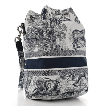 Christian Dior Technical Fabric Embroidered Toile De Jouy Sauvage DiorTravel Pouch Blue 3 of 11