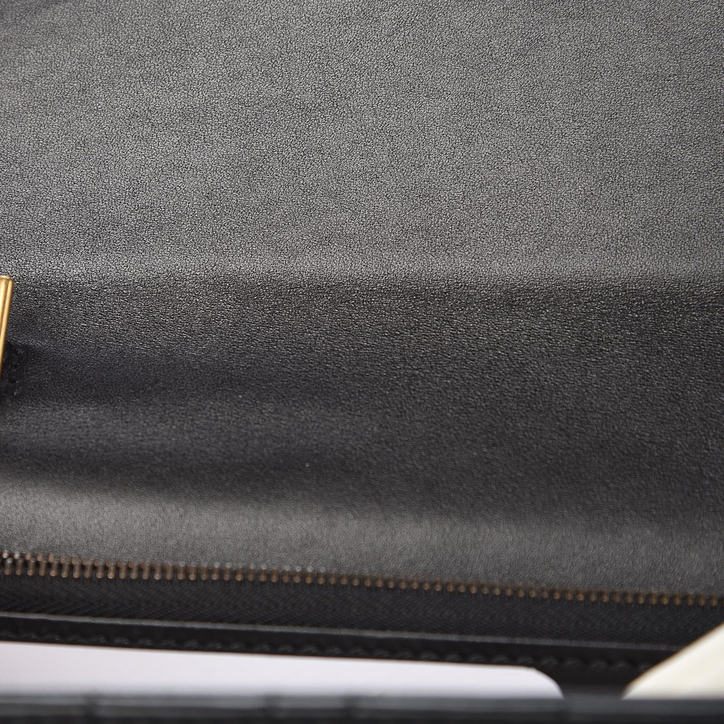 Calfskin Matelasse Mini Pearly GG Marmont Chain Wallet Black