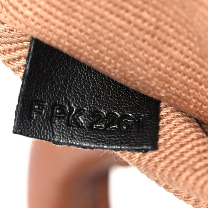 Marc Jacobs Grained Calfskin Small The Tote Bag Argan Oil 7 of 11
