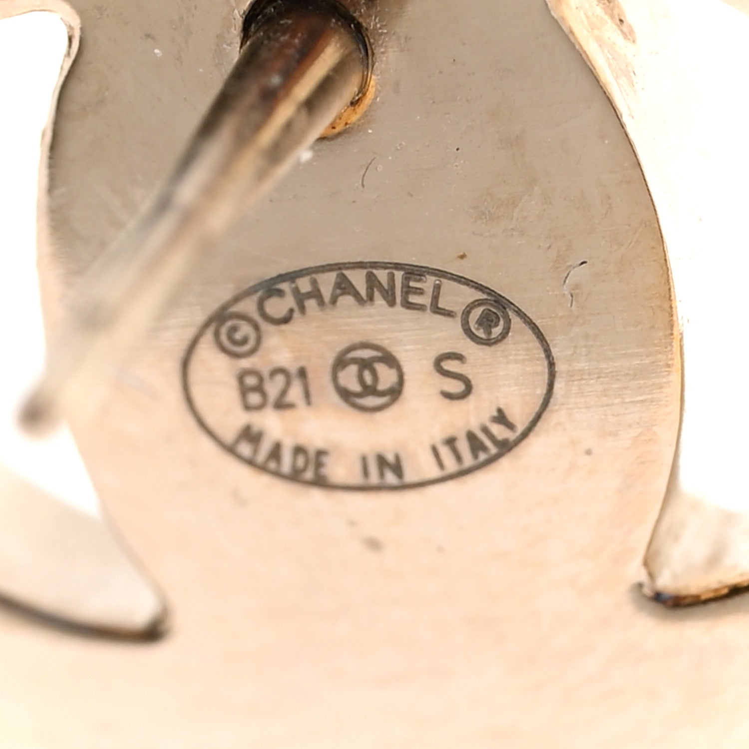 Chanel Metal CC Turnlock Earrings Gold 5 of 6