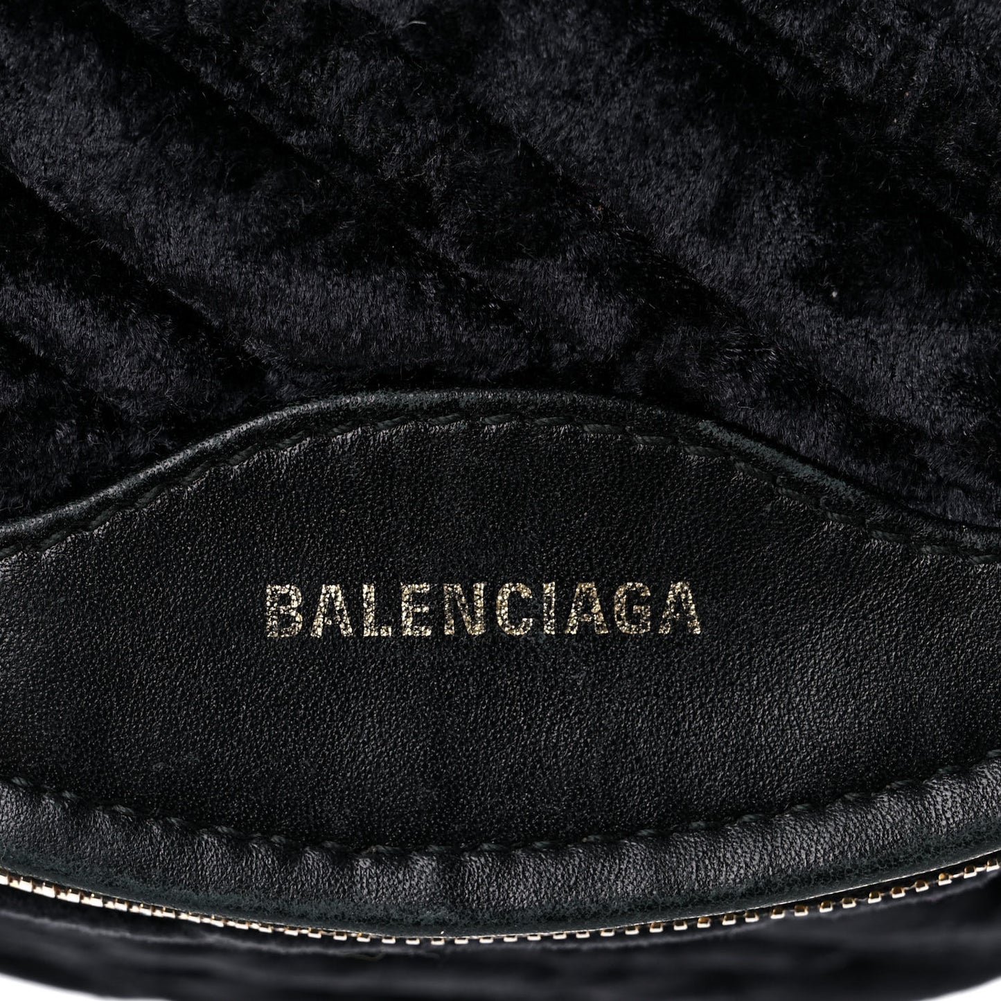 Crushed Velvet Logo Embossed XXS Souvenir Belt Bag Black