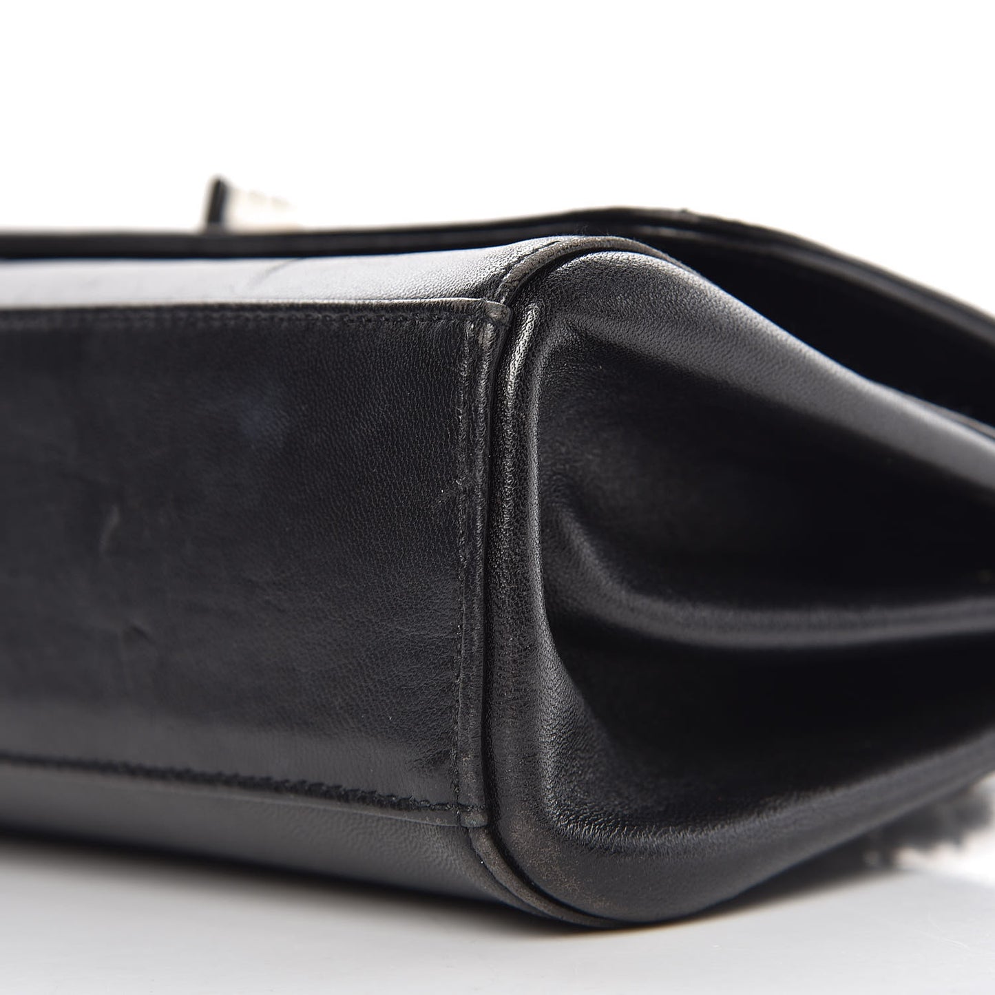 Lambskin Mademoiselle Accordion Flap Black
