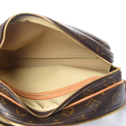 Louis Vuitton Monogram Reporter PM 4 of 9