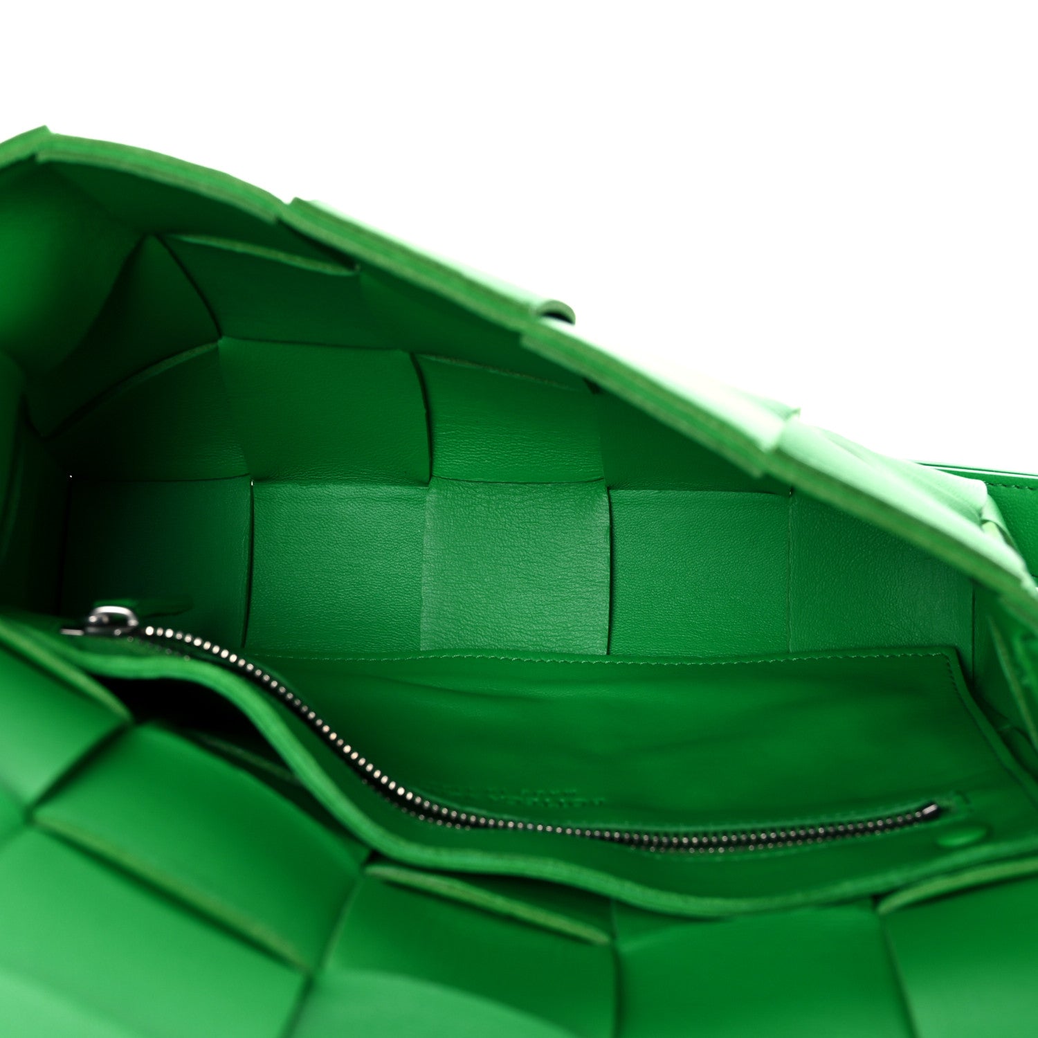 Bottega Veneta Lambskin Maxi Intrecciato Cassette Crossbody Bag Parakeet 5 of 13