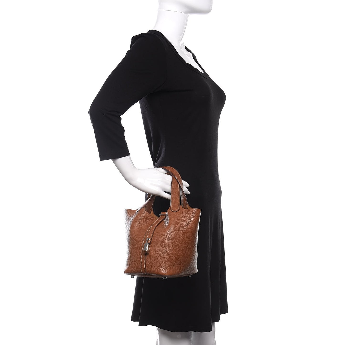 Taurillon Clemence Picotin Lock 18 PM Gold