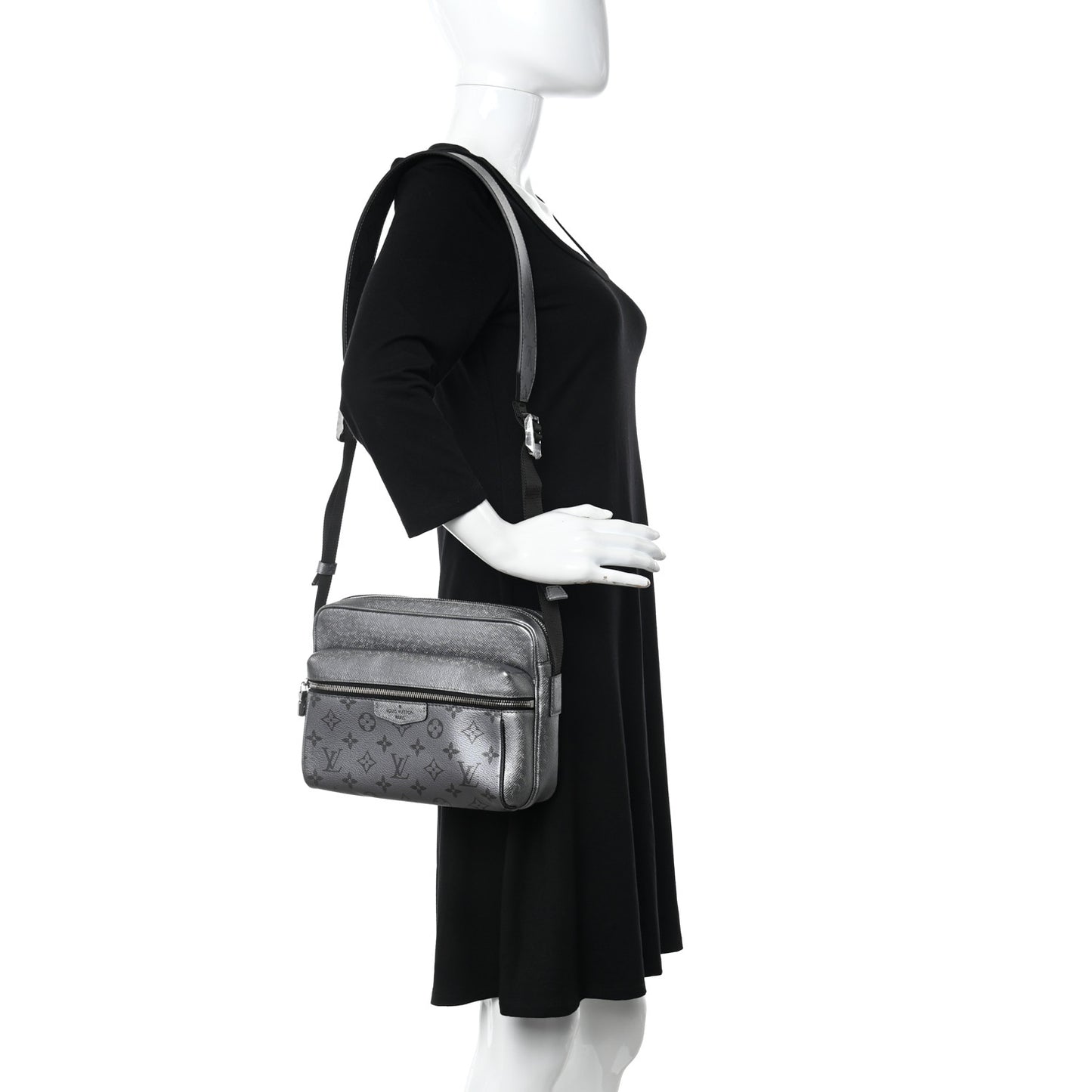 Taigarama Outdoor Messenger Gunmetal