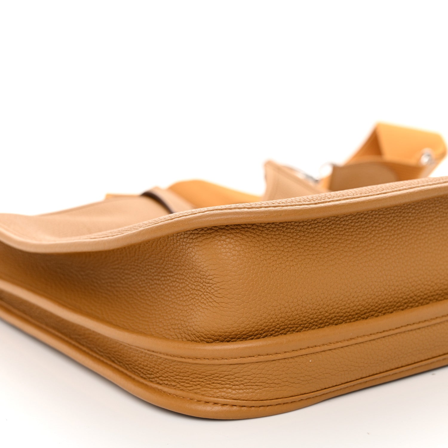 Hermes Taurillon Clemence Evelyne III PM Biscuit 9 of 11