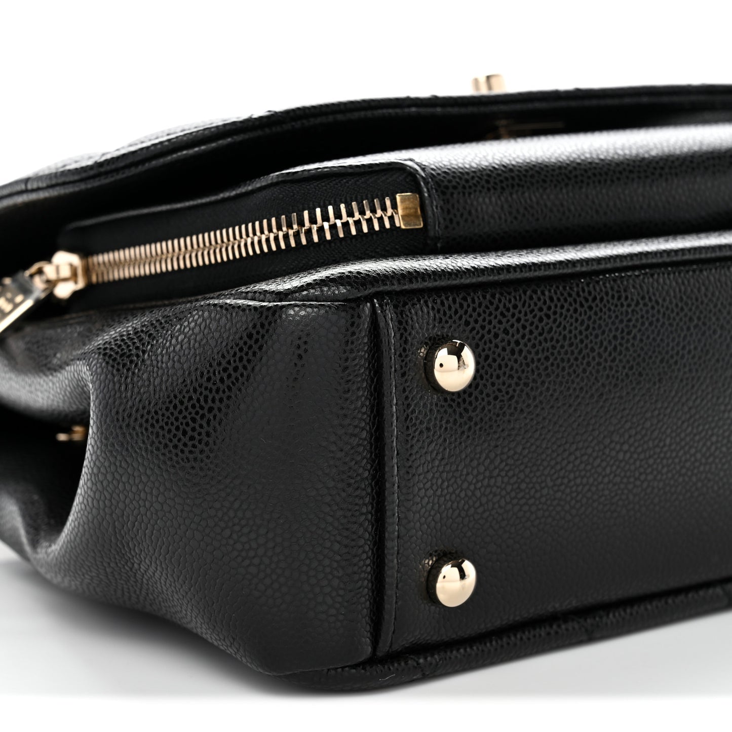 Caviar Quilted Medium Business Affinity Flap Black