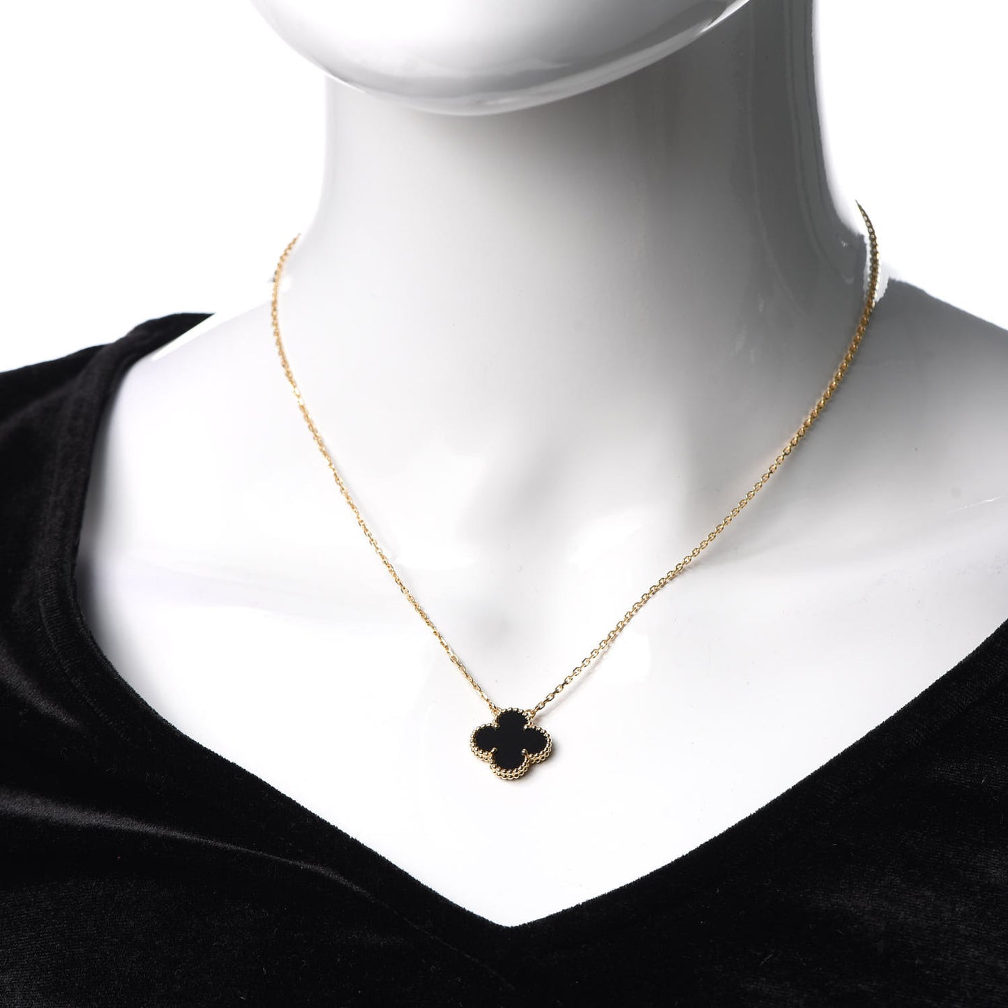 18K Yellow Gold Black Onyx Vintage Alhambra Pendant Necklace