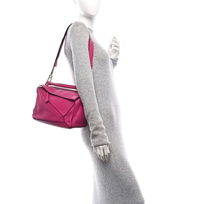 Loewe Calfskin Medium Puzzle Bag Fuchsia 2 of 11