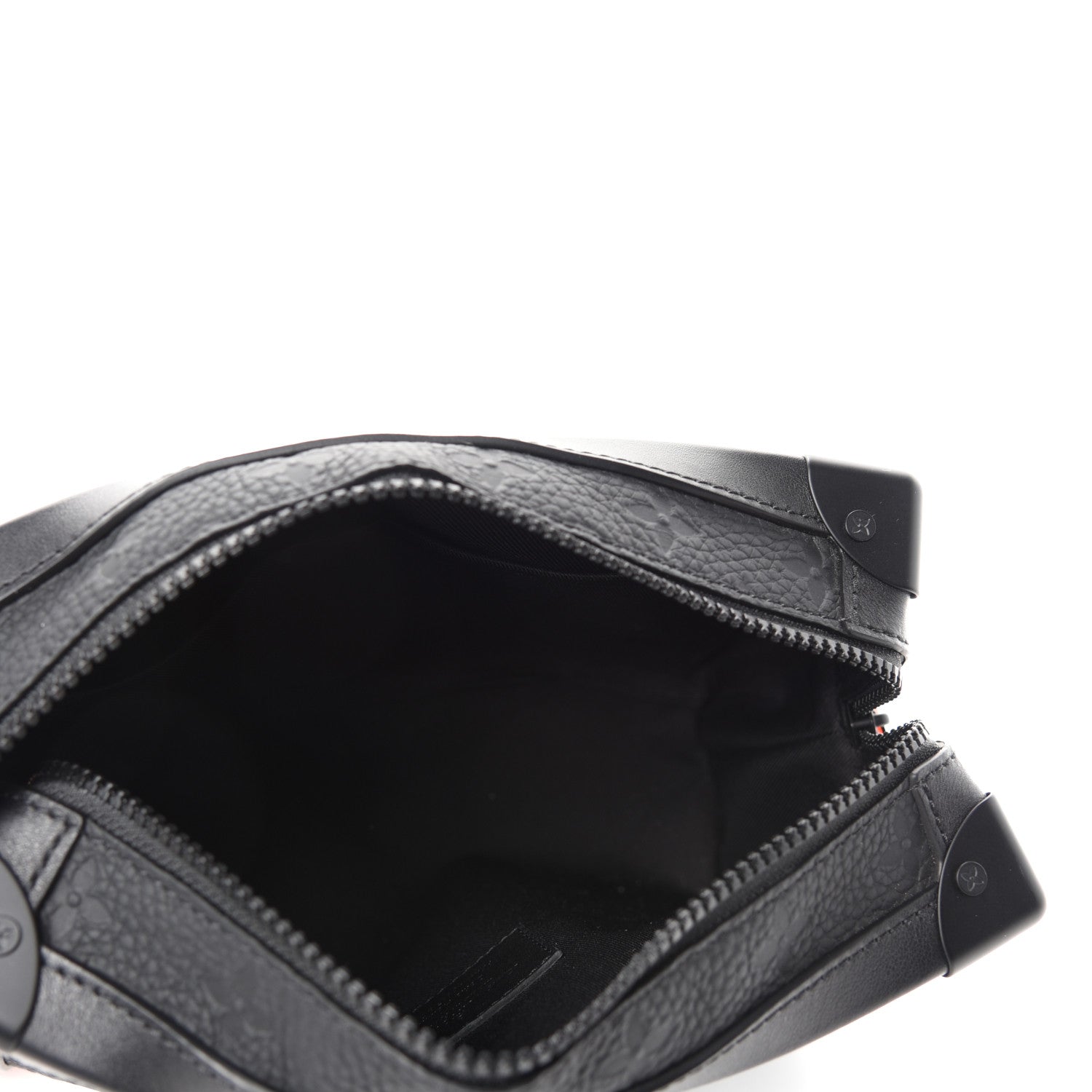 Louis Vuitton Taurillon Monogram Solar Ray Soft Trunk Black 5 of 10