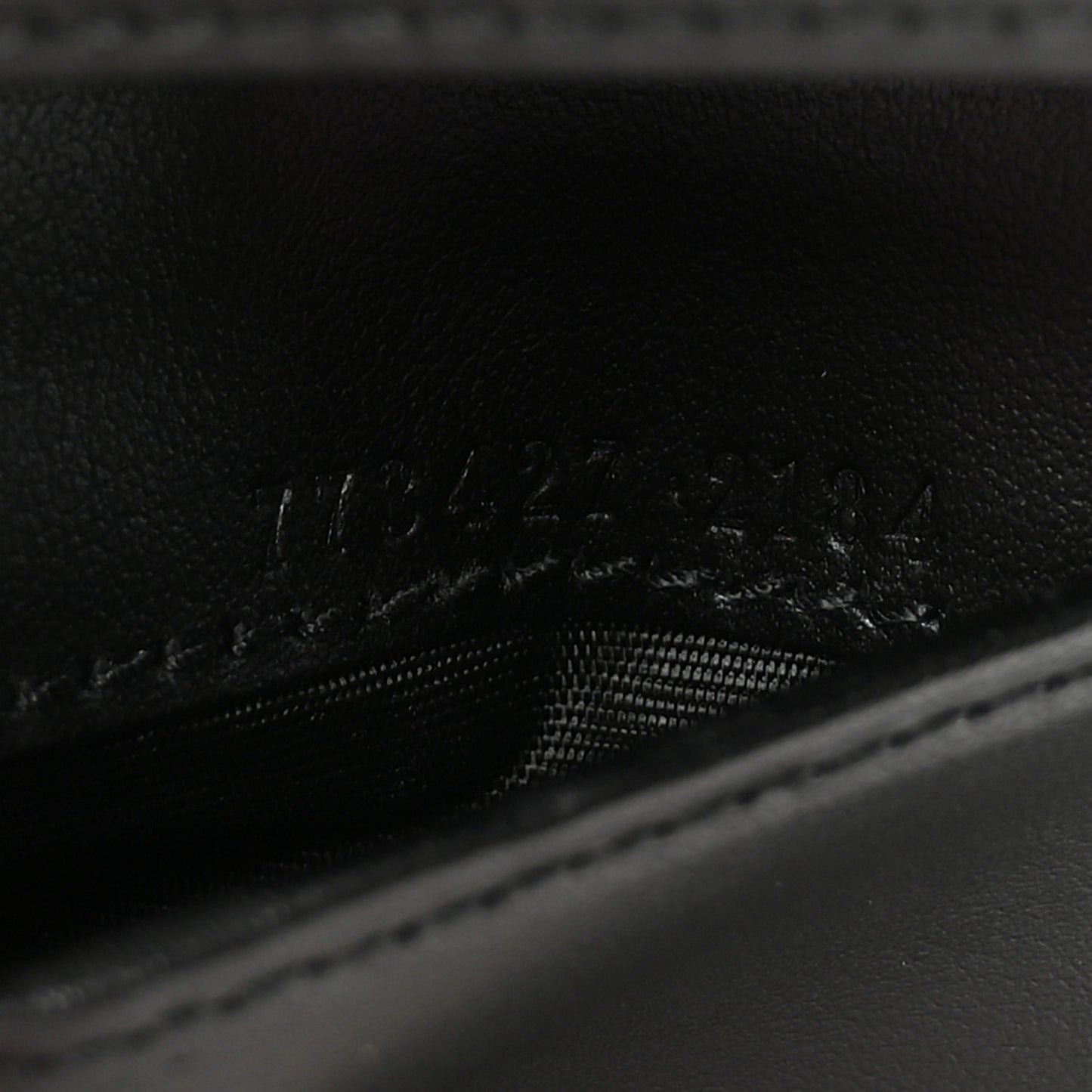 Calfskin Matelasse GG Marmont Card Case Wallet Black