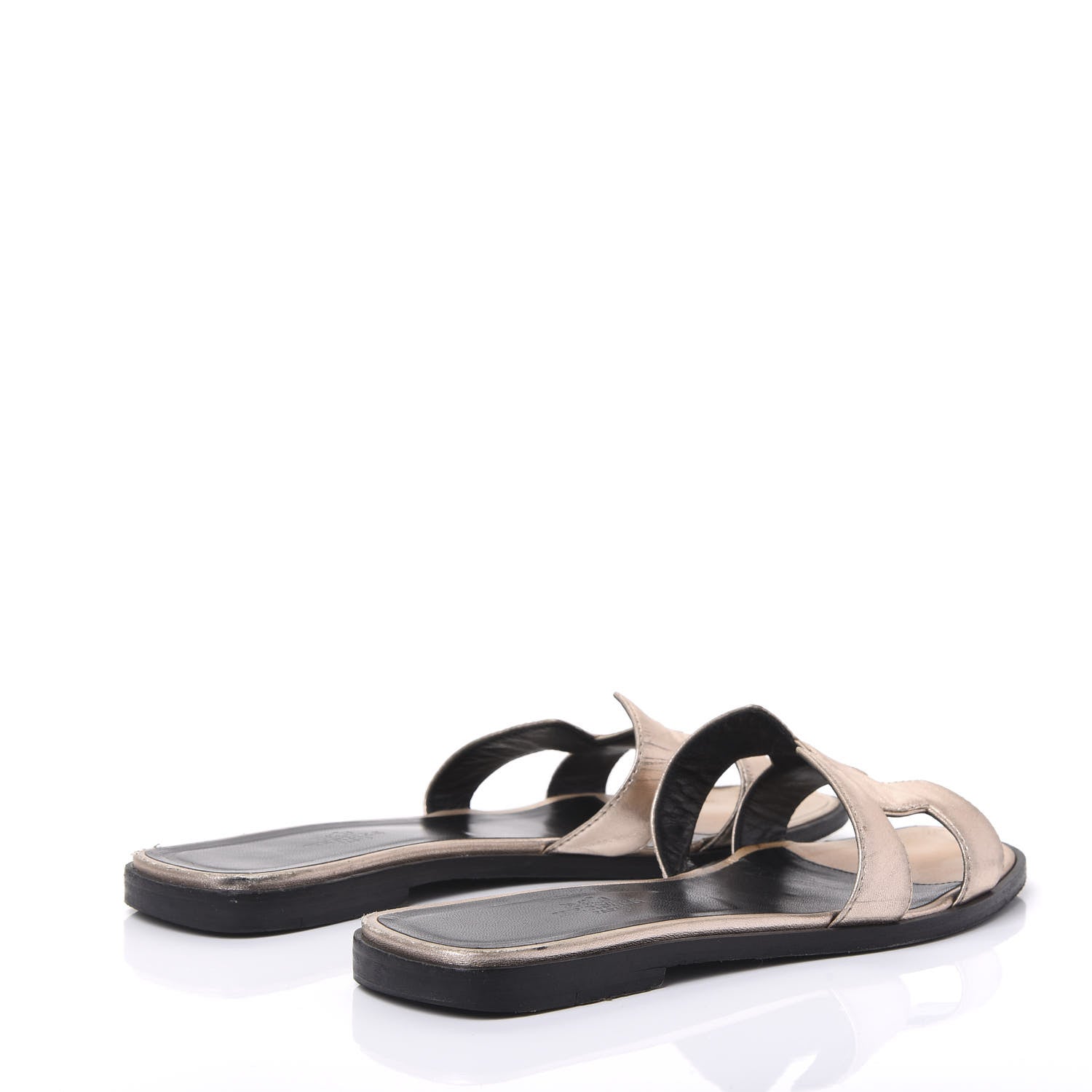 Hermes Metallic Nappa Oran Sandals 38 Or Vieilli 4 of 11