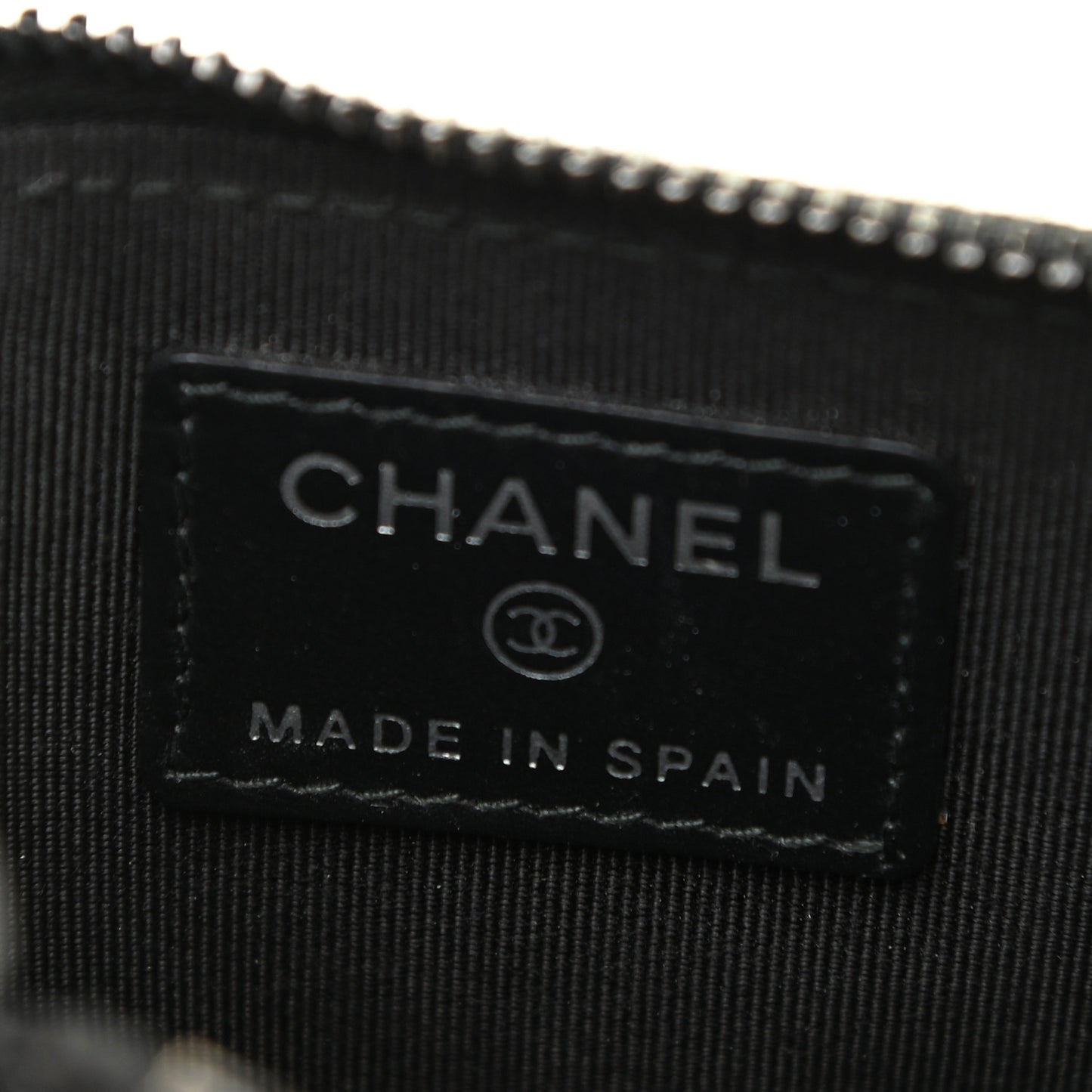 Crinkled Calfskin Quilted CC Zip Card Holder So Black