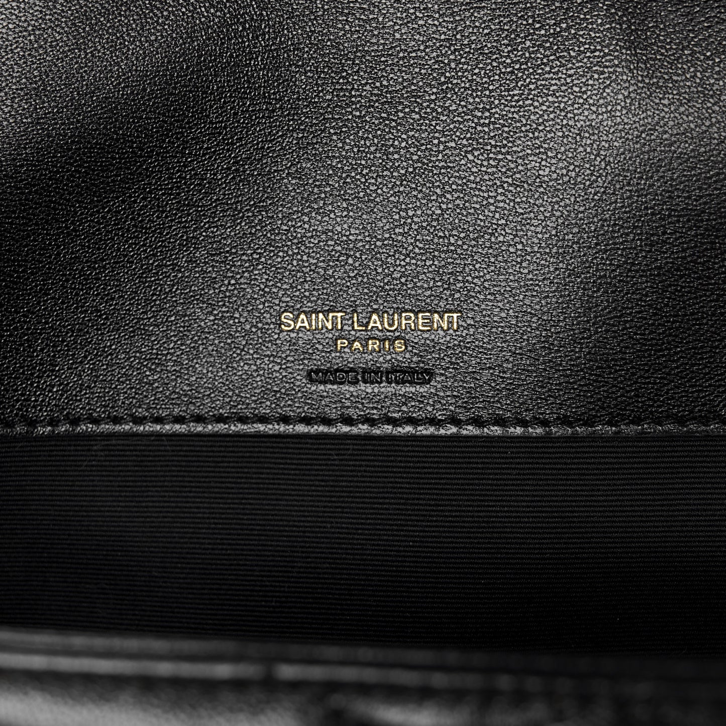Lambskin Chevron Quilted Large Loulou Black