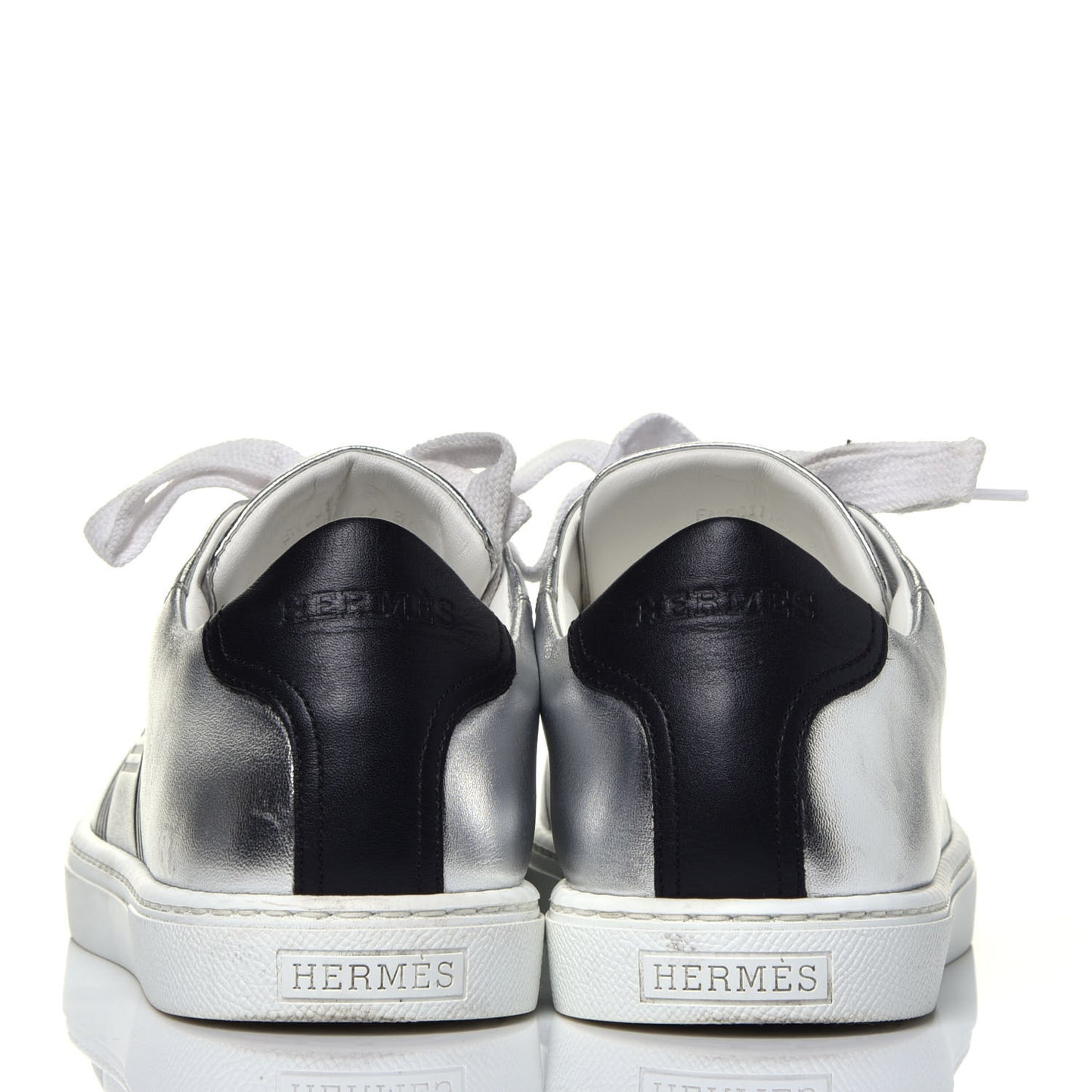 Metallic Calfskin Womens Avantage Sneakers 36 Gris Argente Black