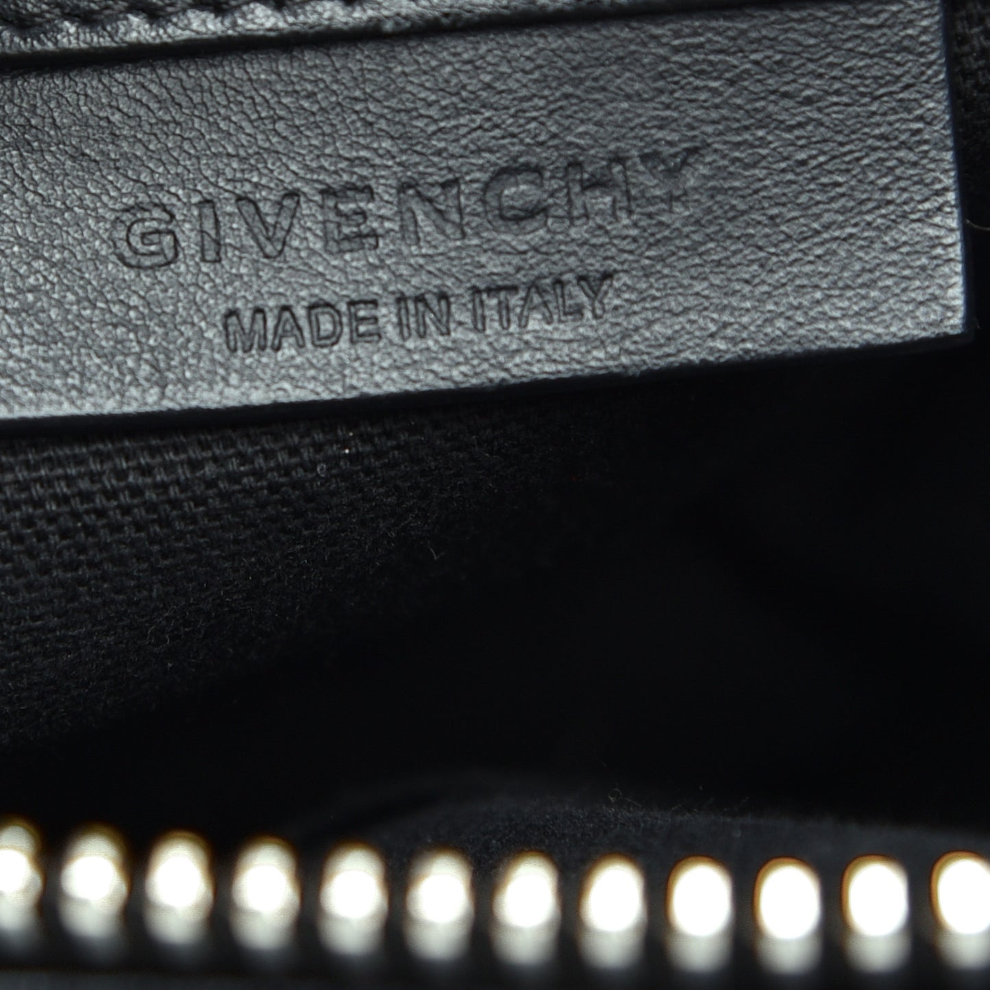 Calfskin Suede Small Studded Chevron Antigona Black