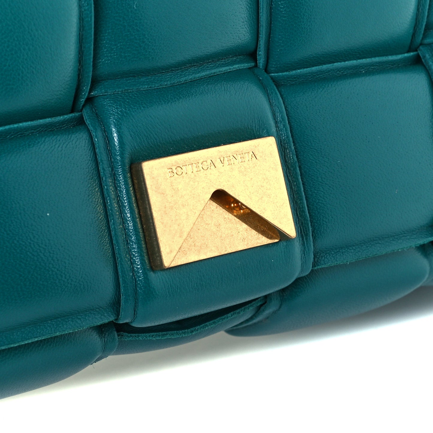 Lambskin Maxi Intreccio Padded Chain Cassette Crossbody Bag Mallard