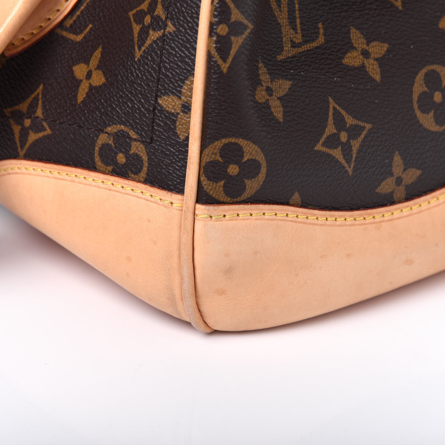 Louis Vuitton Monogram Beverly GM 22 of 31