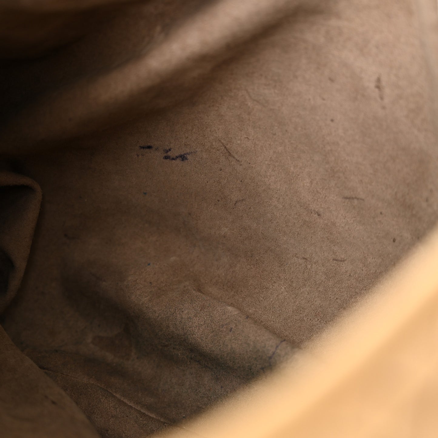 Nappa Intrecciato Medium Veneta Hobo Noce