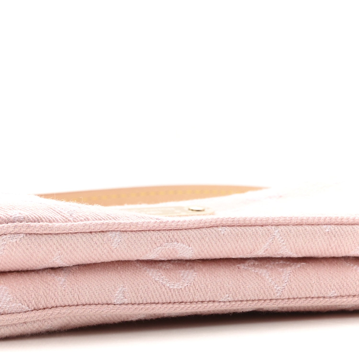 Louis Vuitton Monogram Denim Liv Pochette Washed Pink 5 of 12