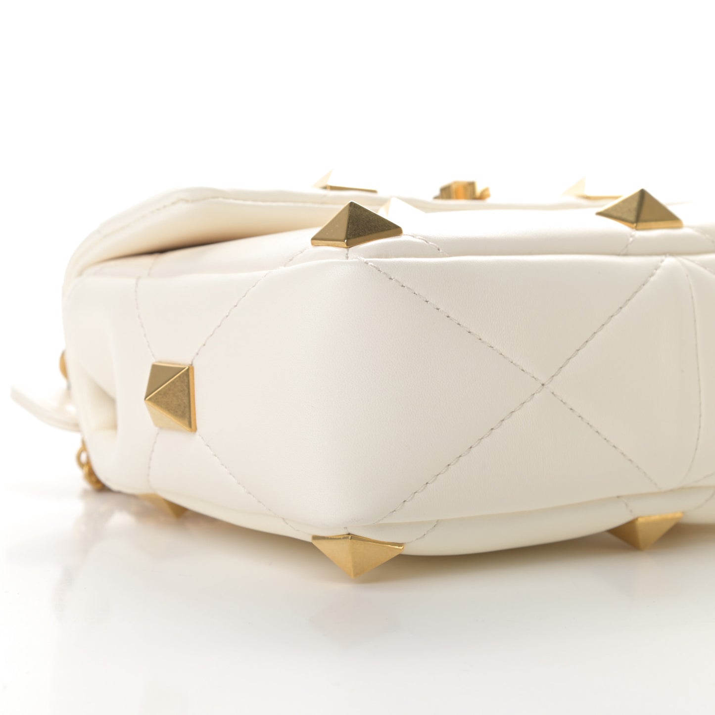 Nappa Large Roman Stud Shoulder Bag Ivory
