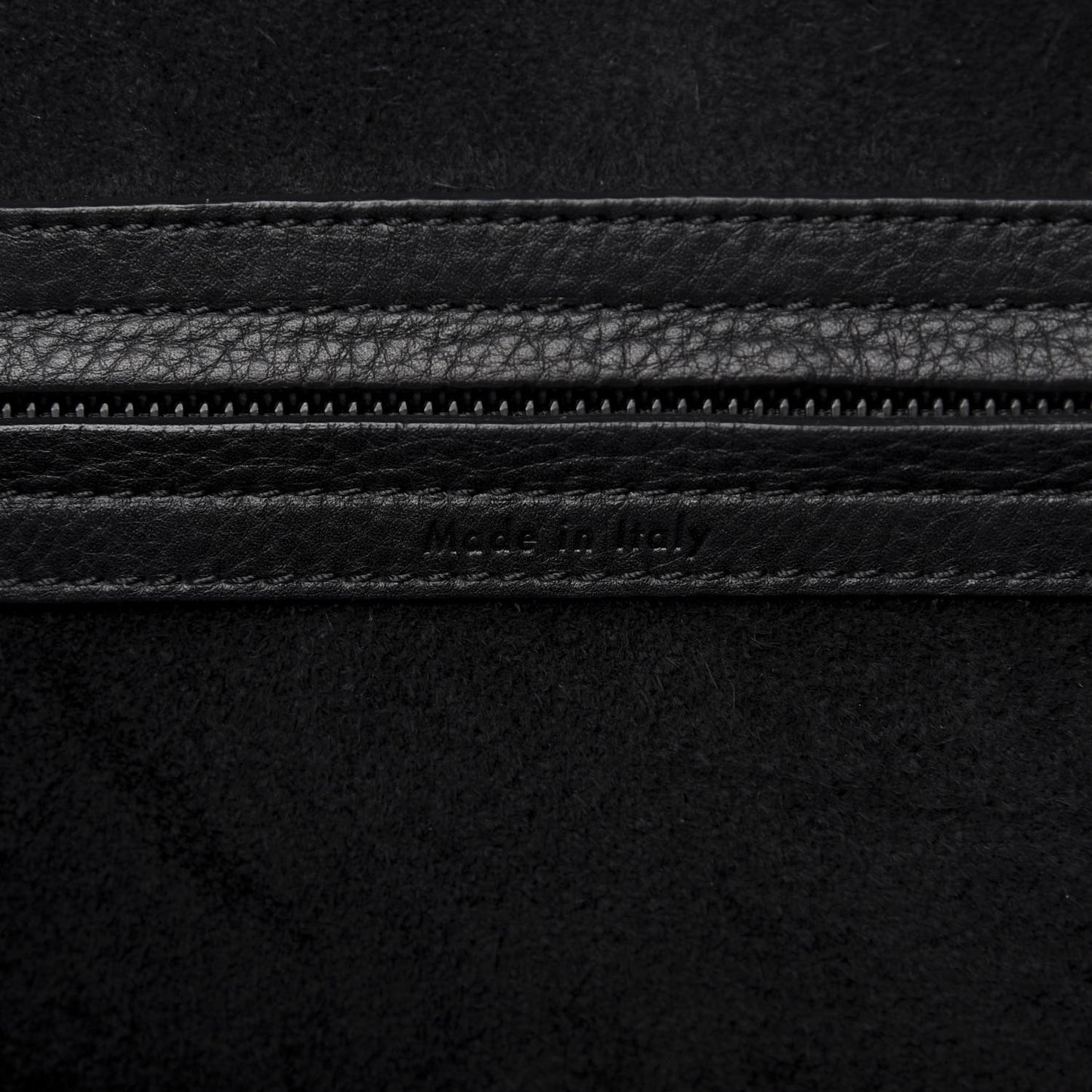 Supple Calfskin Large Phantom Luggage Black