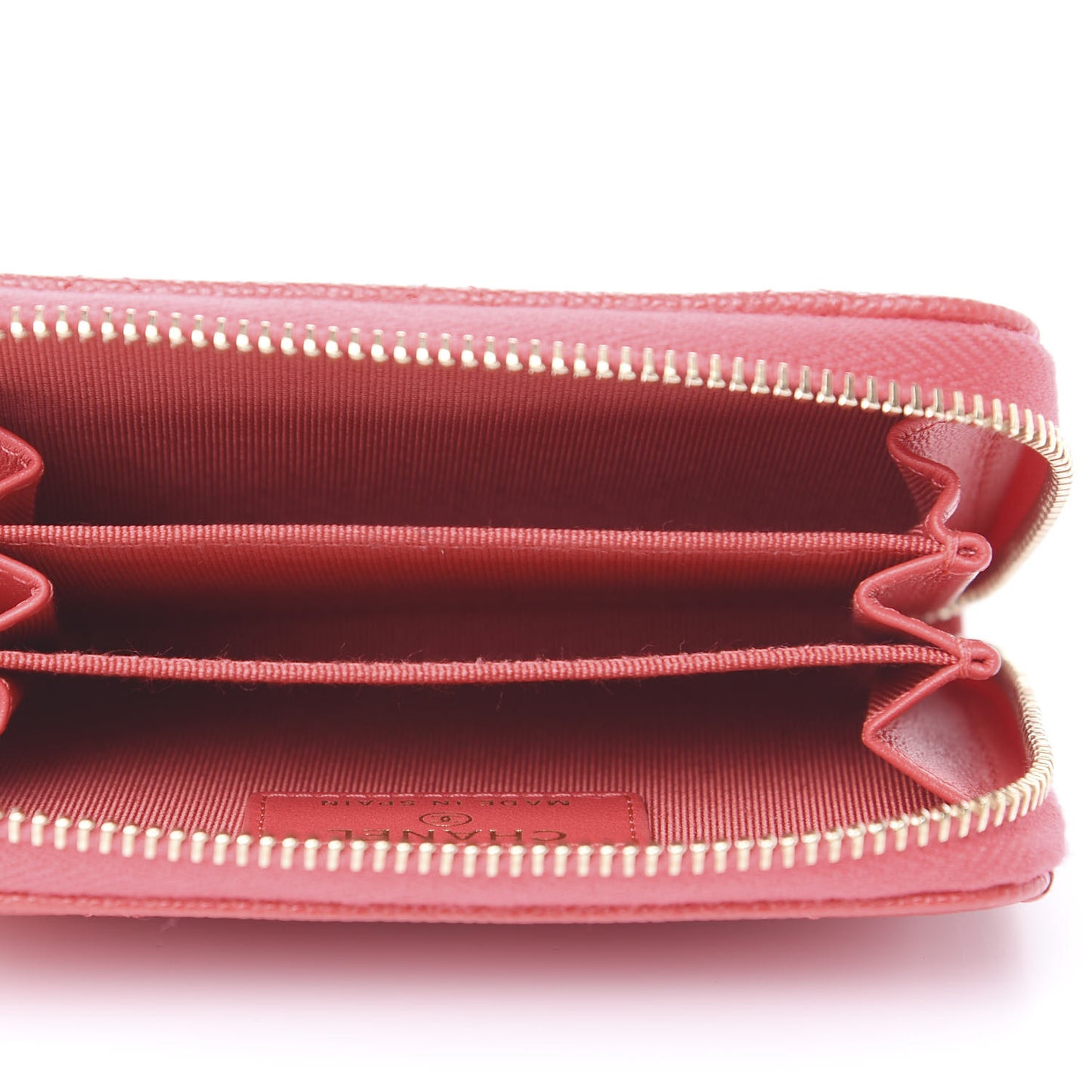 Caviar Quilted Zip Coin Purse Red