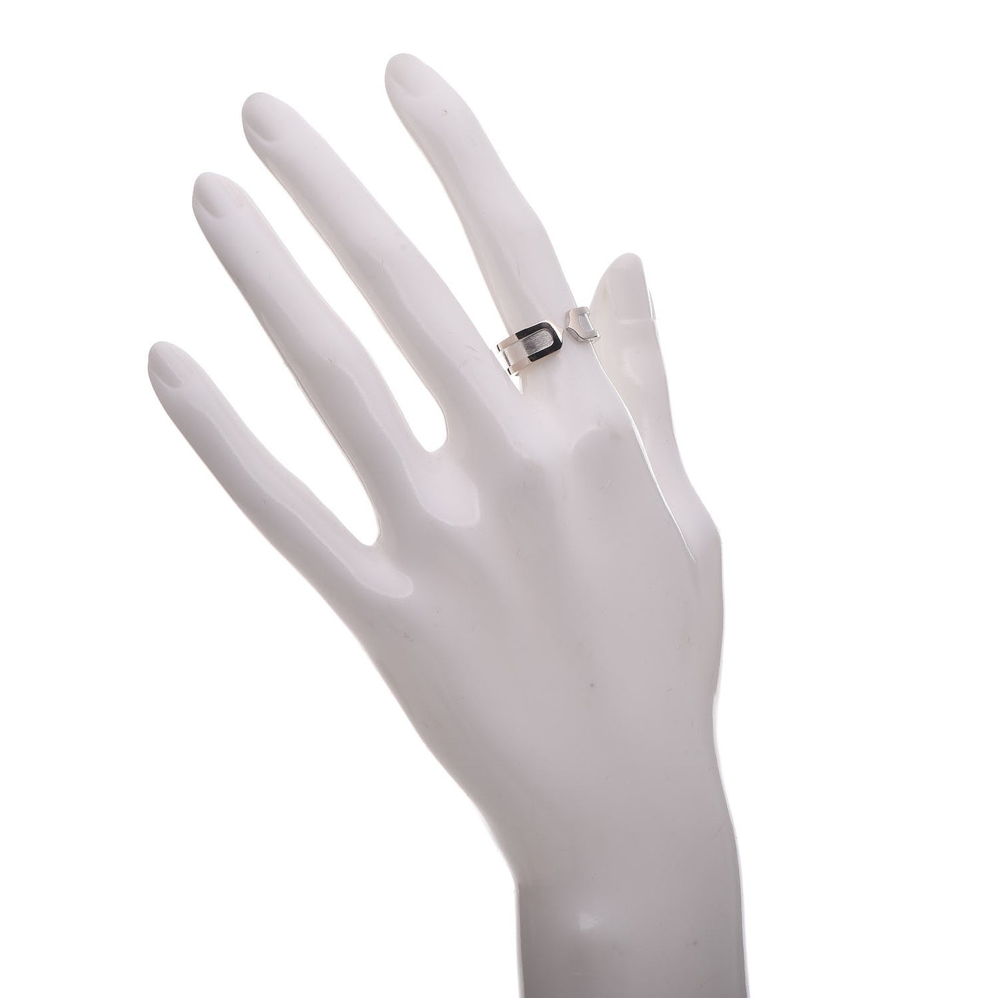18K White Gold 7mm C De Ring 50 5.25