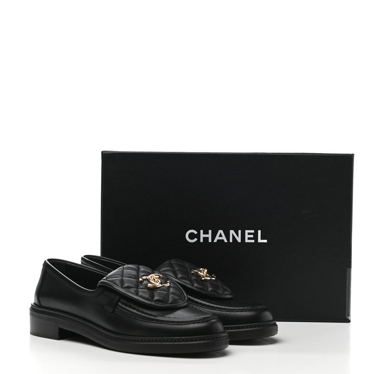 Lambskin Quilted CC Turnlock Loafers 38 Black