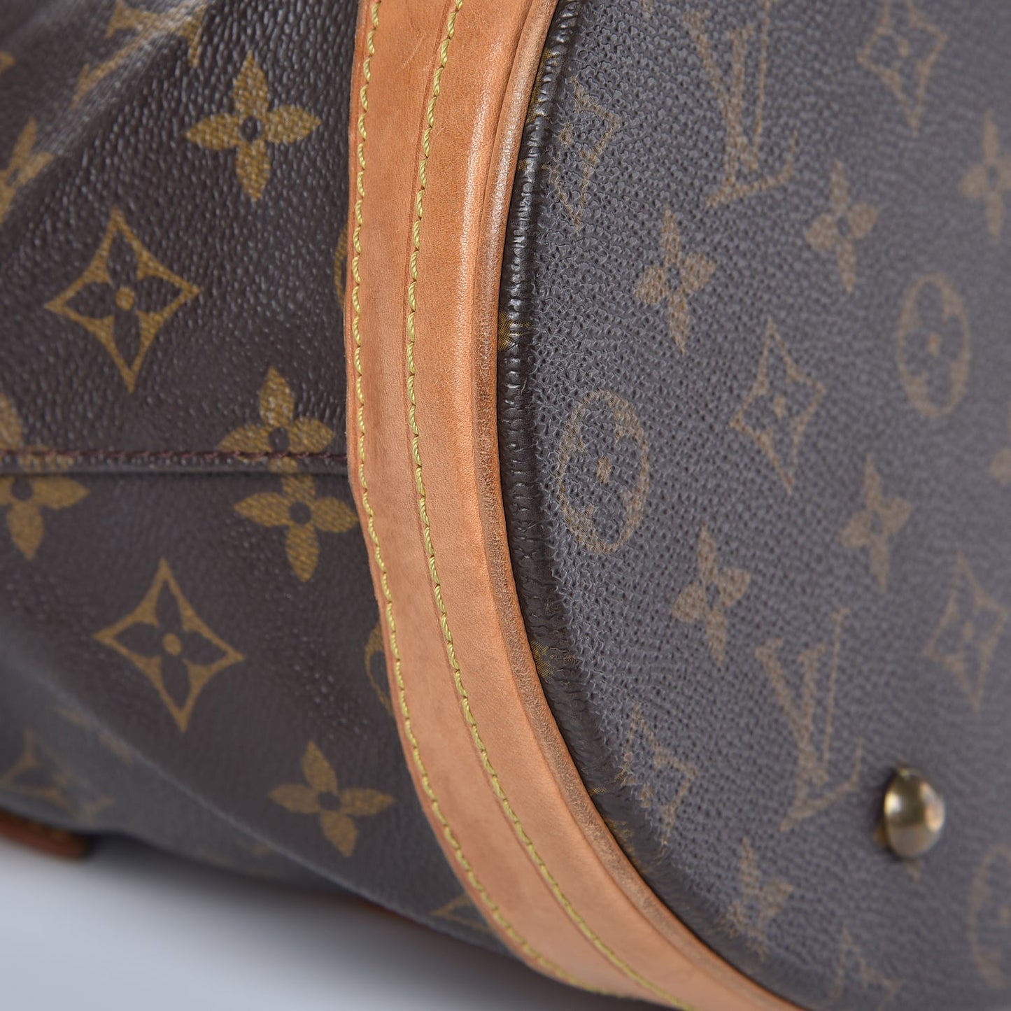 Monogram Bucket 27