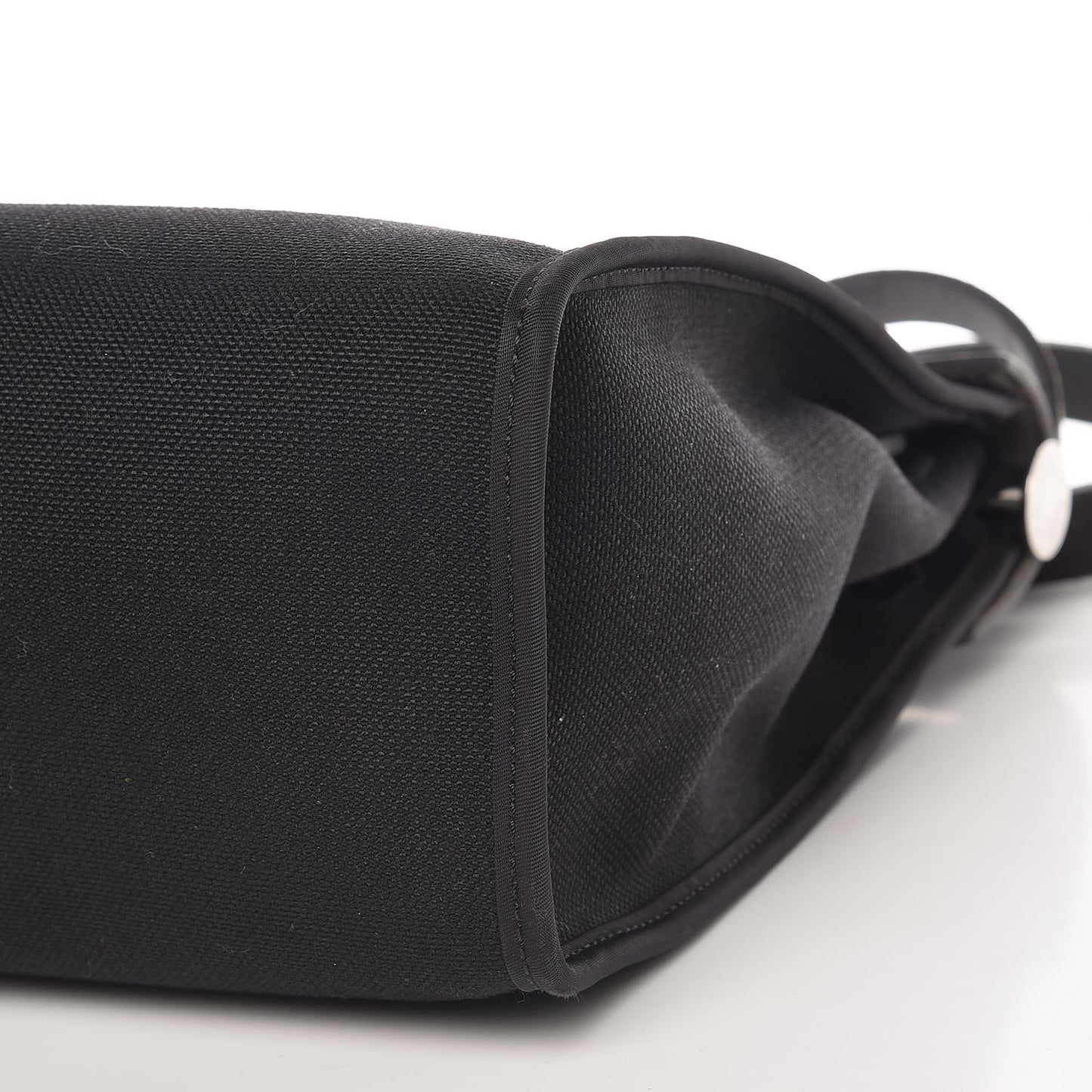 Military Toile Vache Hunter Herbag Zip PM 31 Black