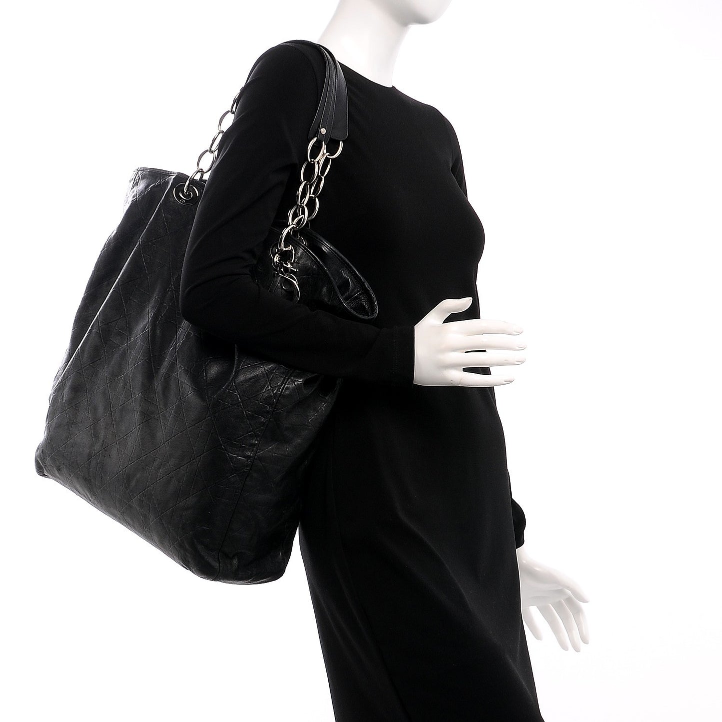 Lambskin Medium Dior Soft Tote Black