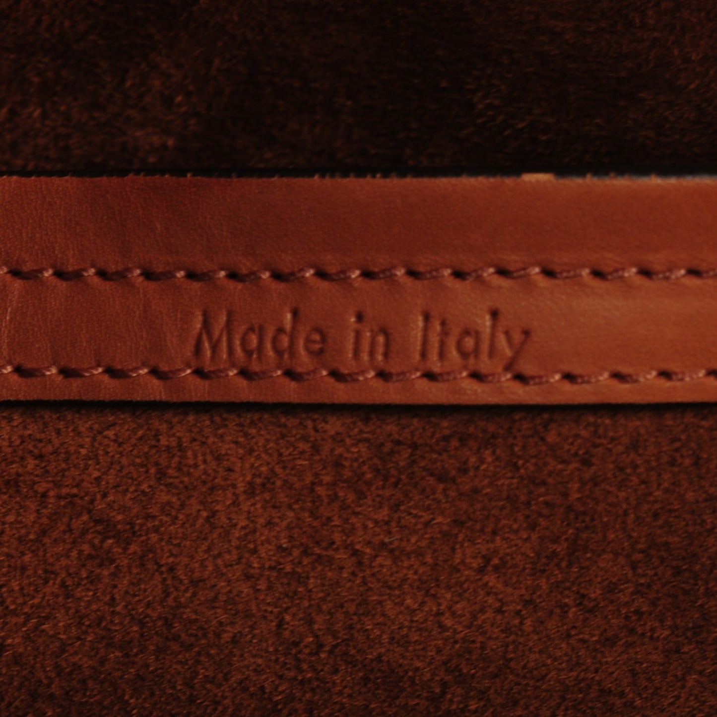 Natural Calfskin Medium Phantom Luggage Tan