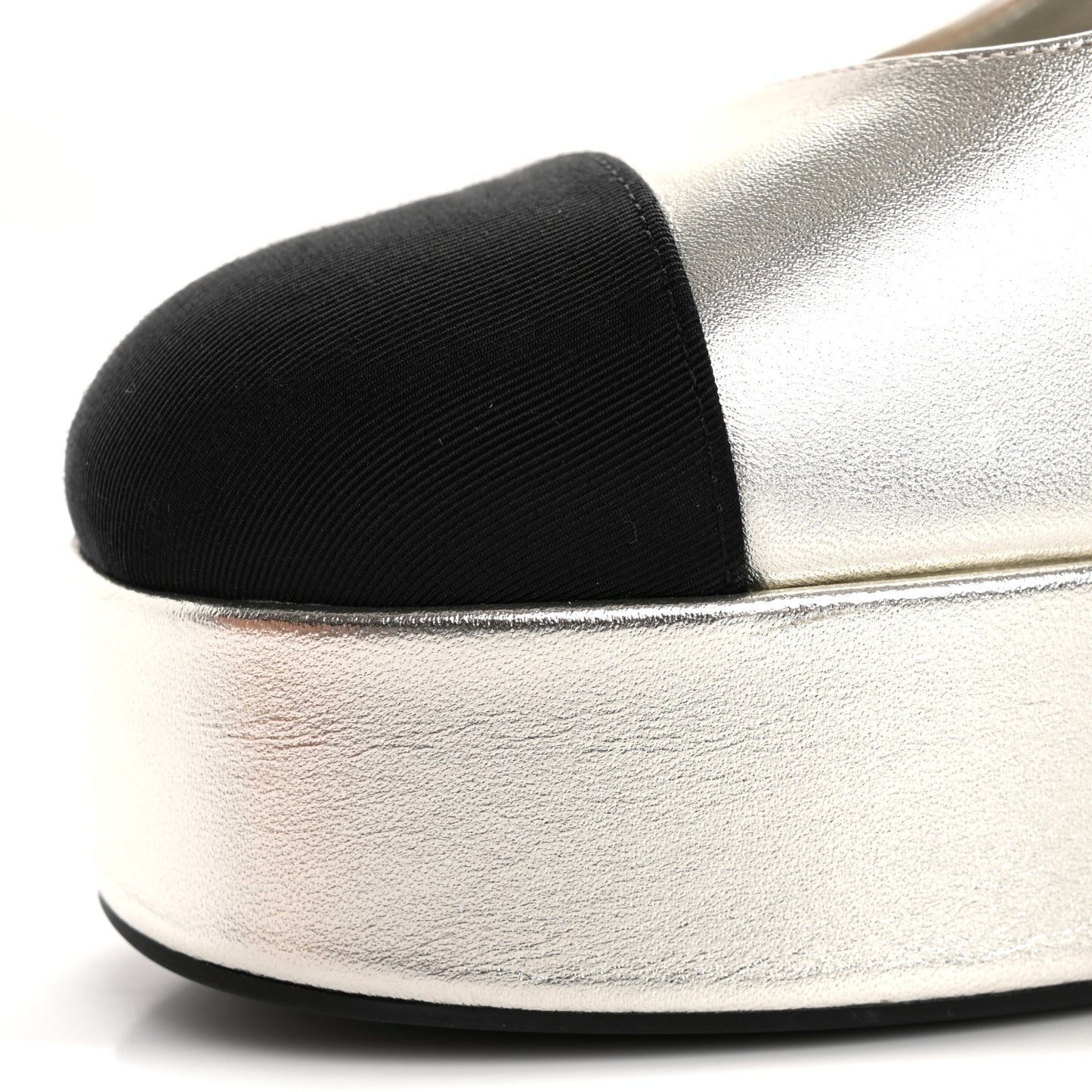 Laminated Lambskin Grosgrain Cap Toe CC Mary Jane Pumps 38 Silver Black