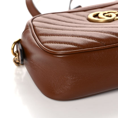Gucci Glazed Calfskin Matelasse Diagonal Small GG Marmont Chain Shoulder Bag Cuir 10 of 11