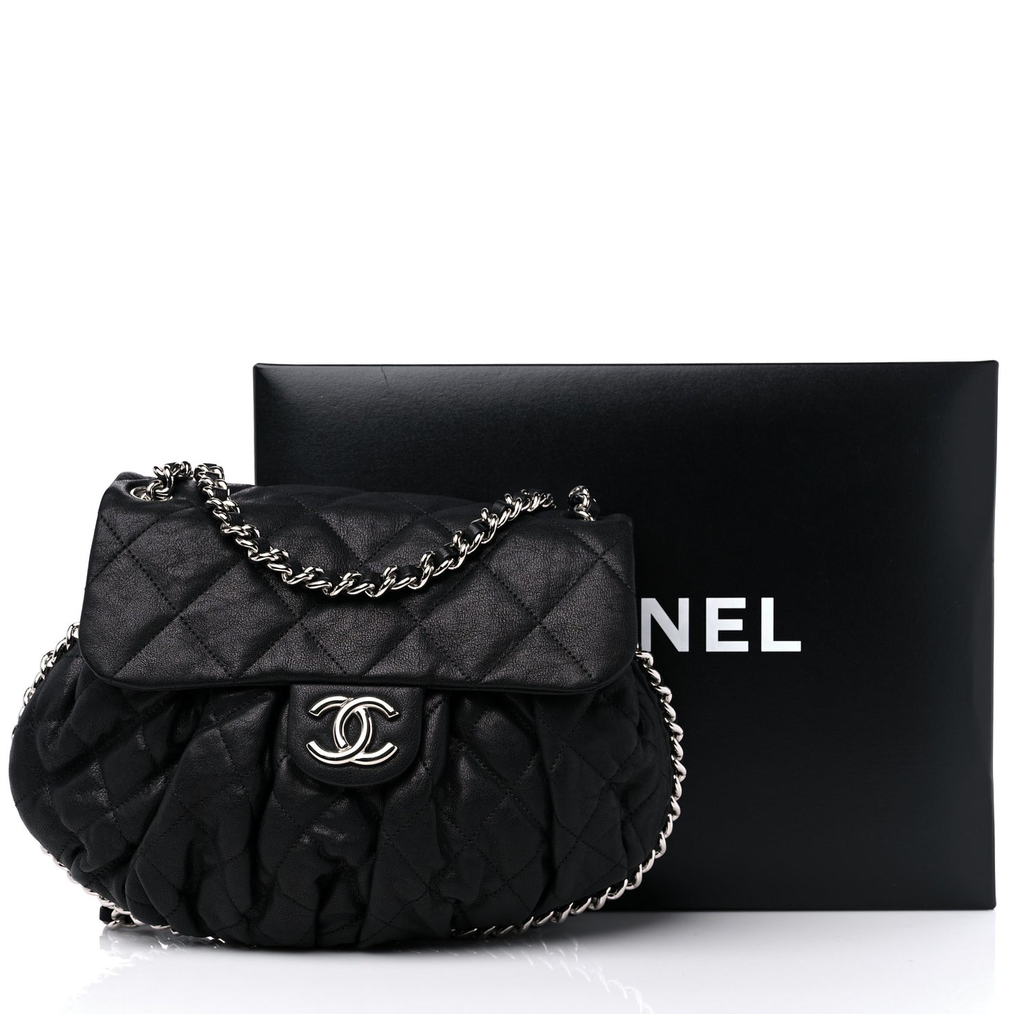 Washed Lambskin Quilted Medium Chain Around Messenger Black