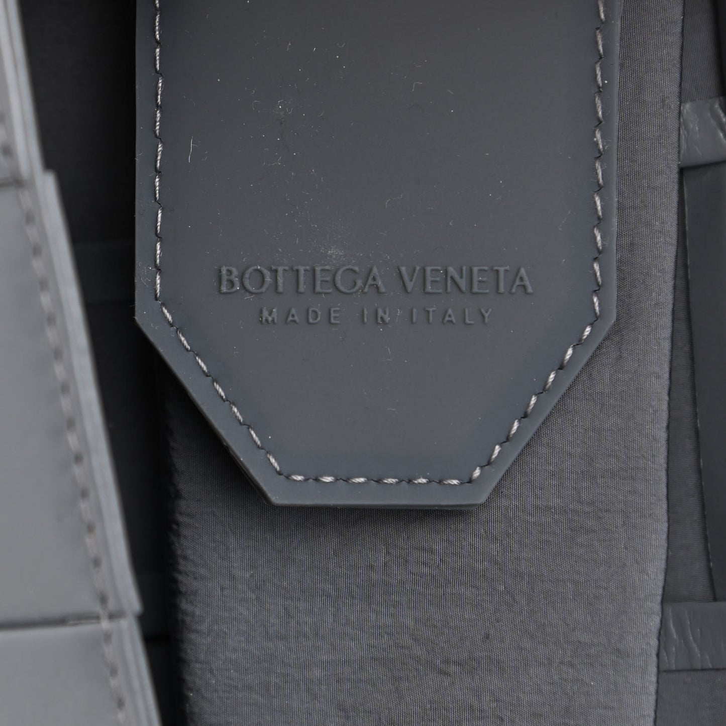 Paper Calfskin Maxi Intreccio Extra Mini Cassette Crossbody Bag Grey
