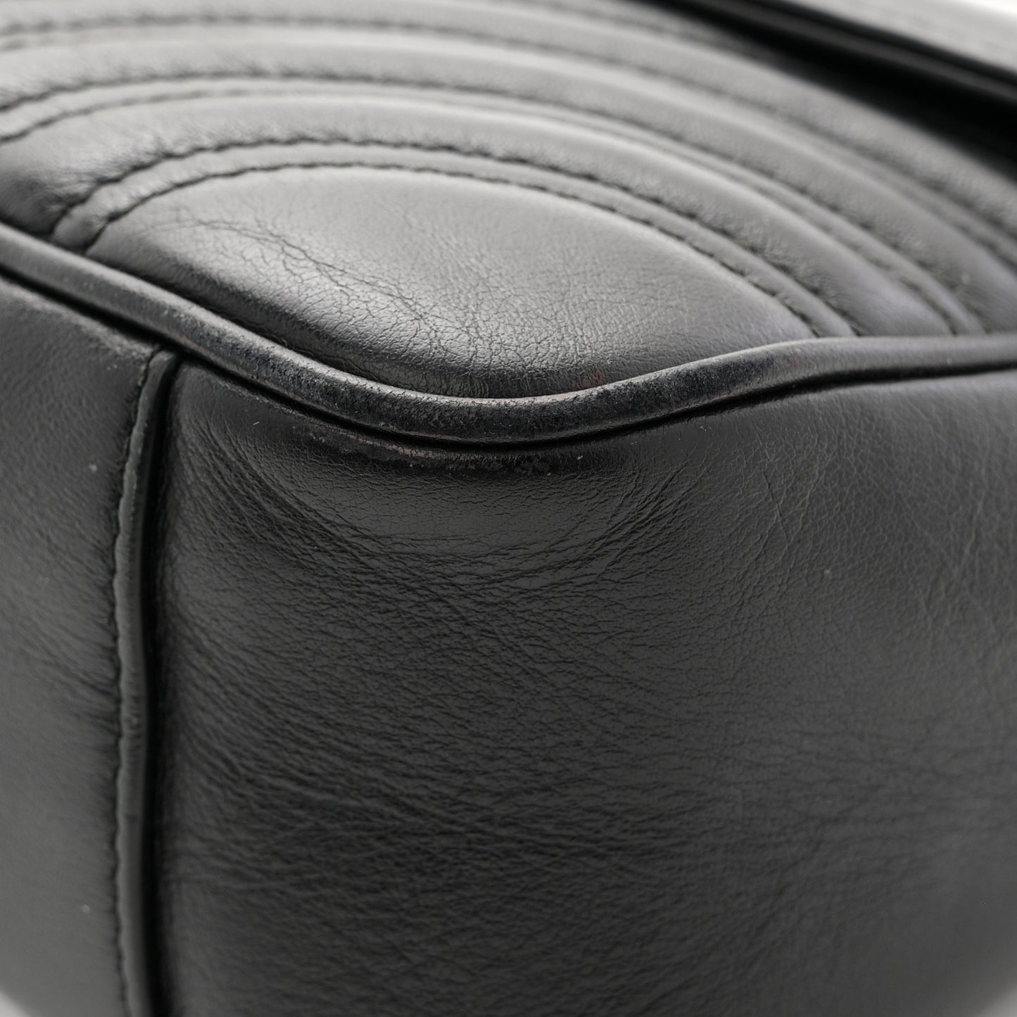Calfskin Matelasse Small GG Marmont Shoulder Bag Black
