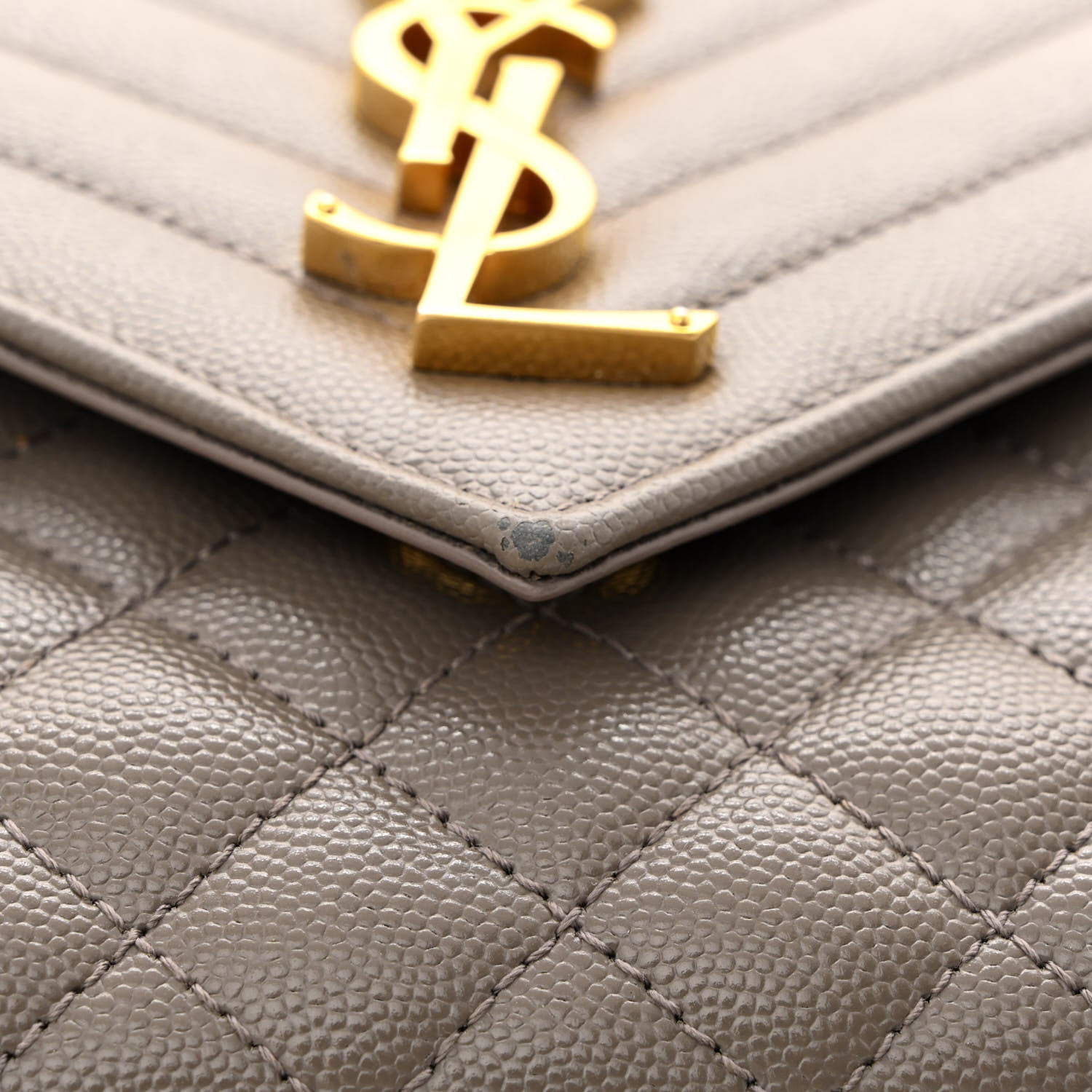 Saint Laurent Grain De Poudre Textured Mixed Matelasse Medium Triquilt Monogram Satchel Earth 13 of 16