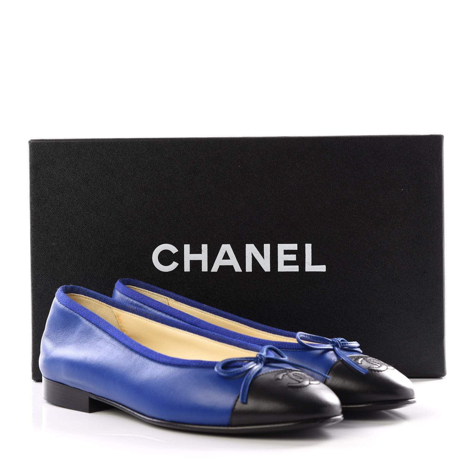 Chanel Lambskin Cap Toe CC Ballerina Flats 35 Blue Black 8 of 8
