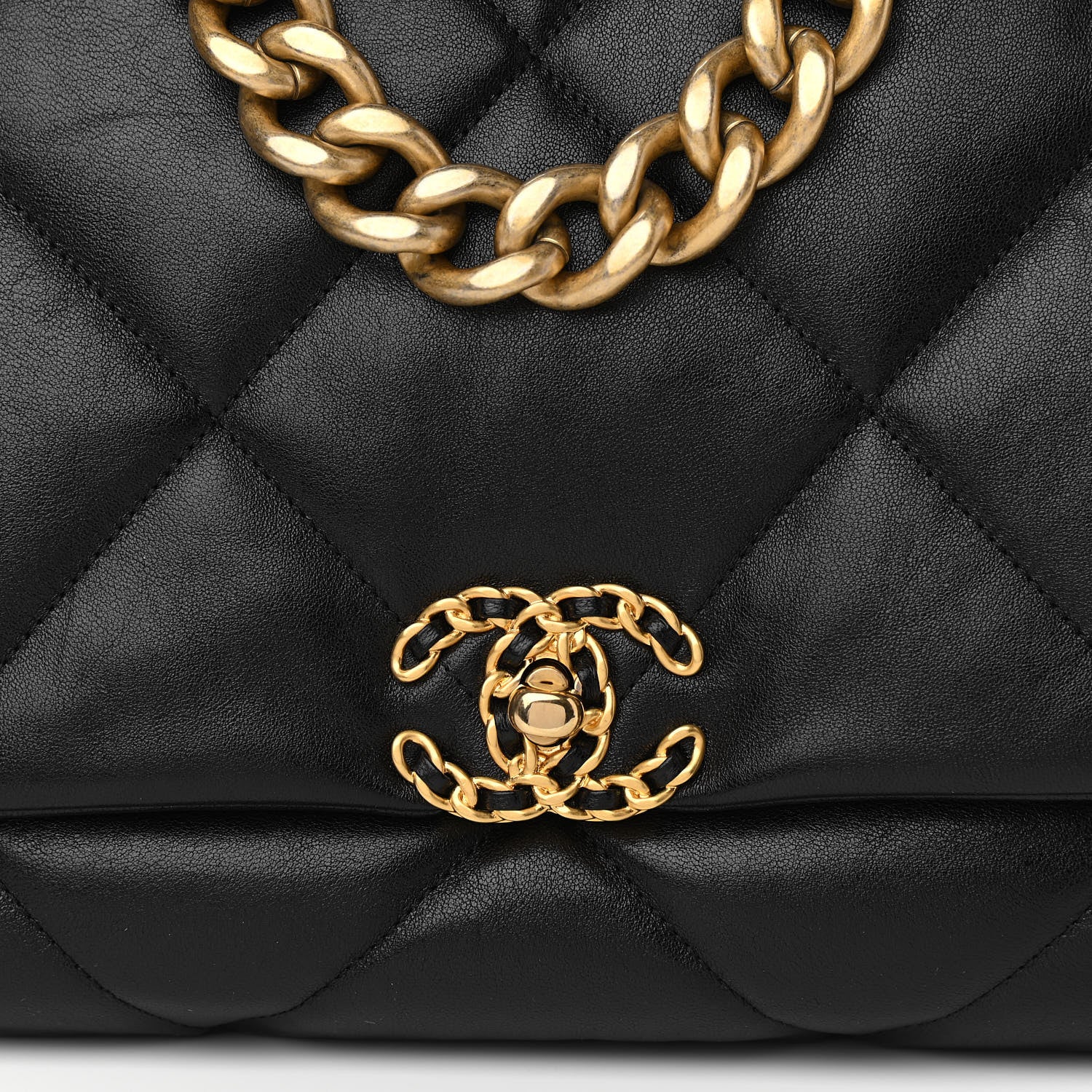 Chanel Lambskin Quilted Maxi Chanel 19 Flap Black 10 of 17