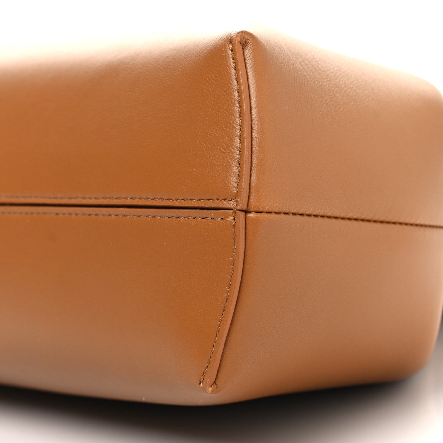 Fendi Shiny Nappa Medium Fendi First Caramello 10 of 10